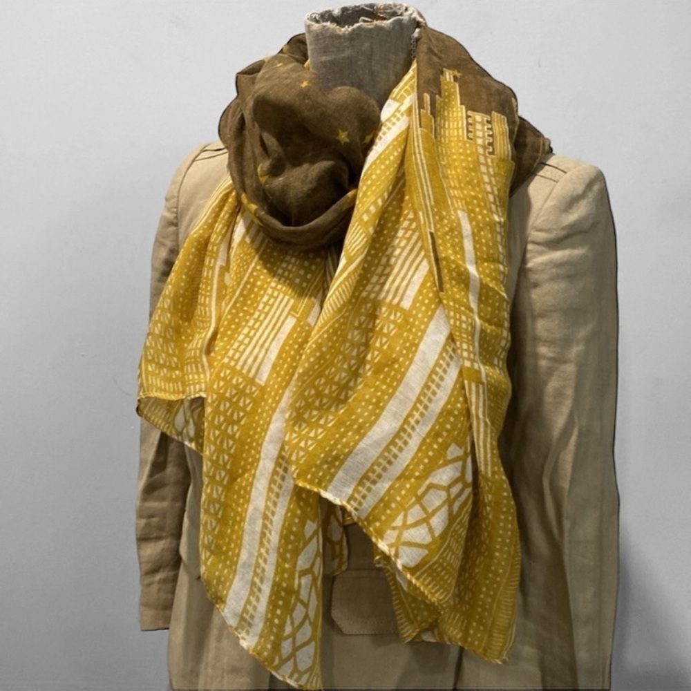 Vibrant Yellow and brown Maxi Wrap for Cocktail Events